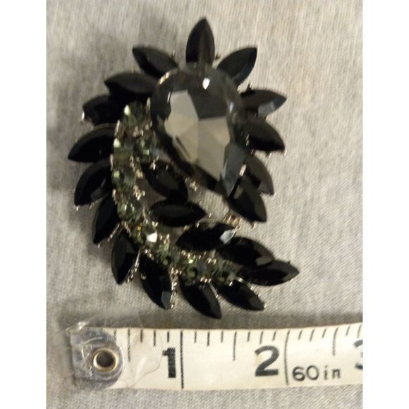 3" Marquise Shape Rhinestone Black Stone Costume Brooch Pin Jewelry Silver Tone - Picture 4 of 5